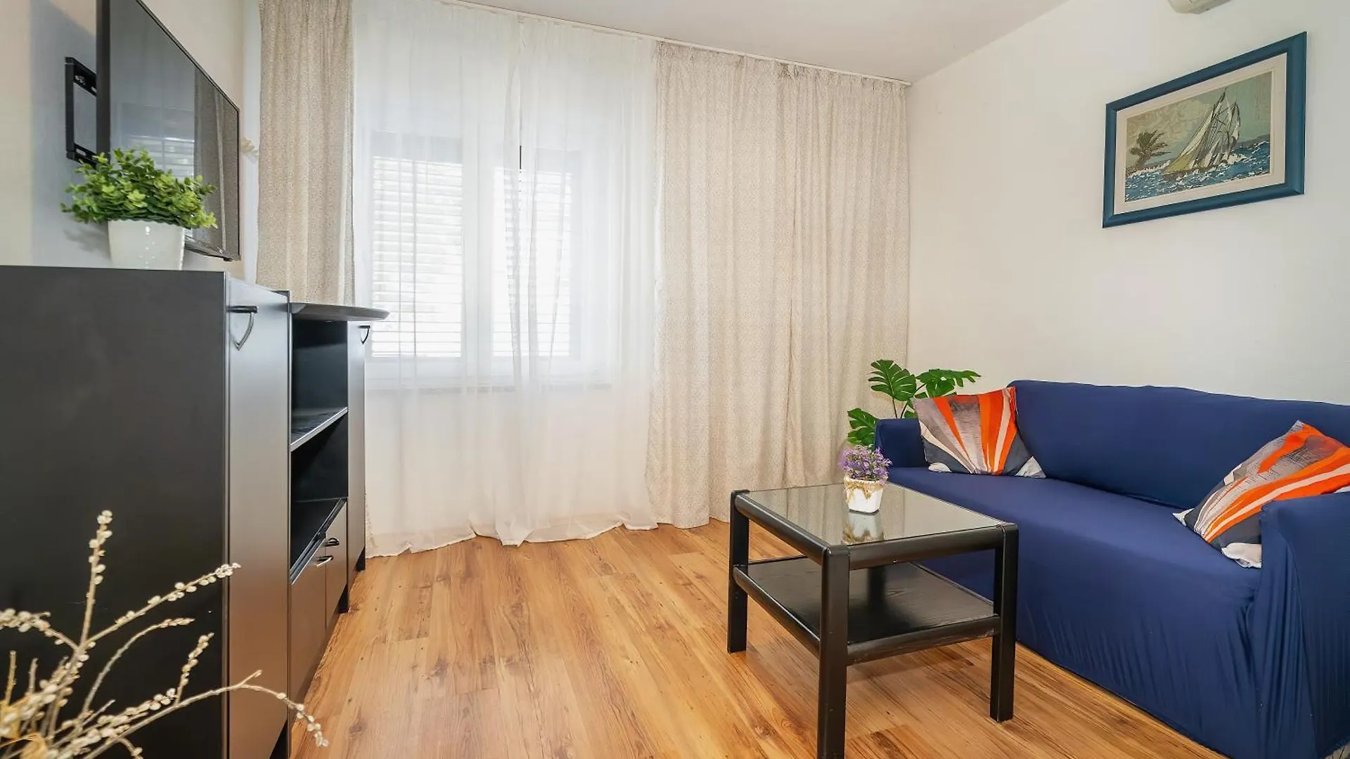 Apartment Igor 2 With Terrace And Sea View Baska  0*, Baska (Krk) Croatia