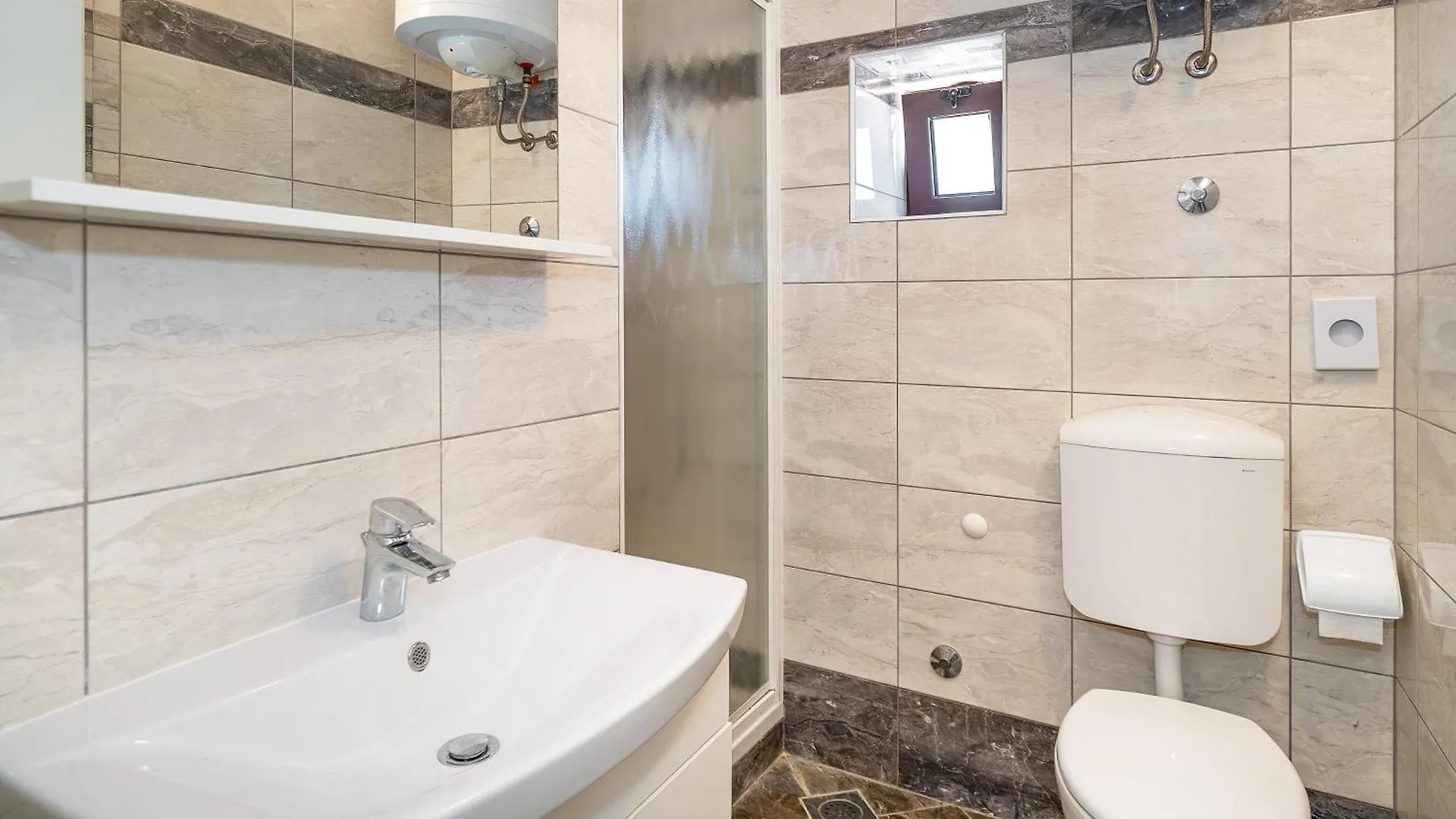 Apartment Igor 2 With Terrace And Sea View Baska